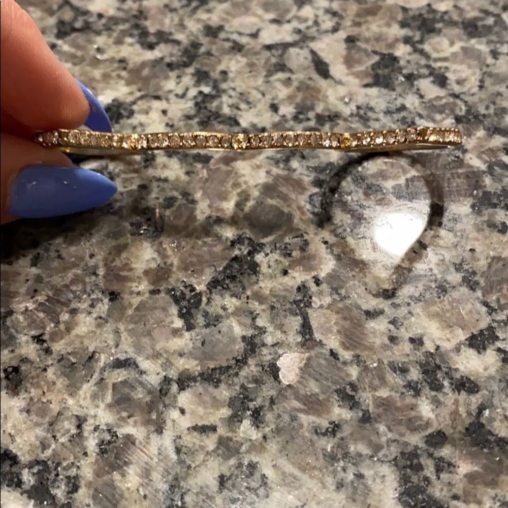 Super cute four finger  ring